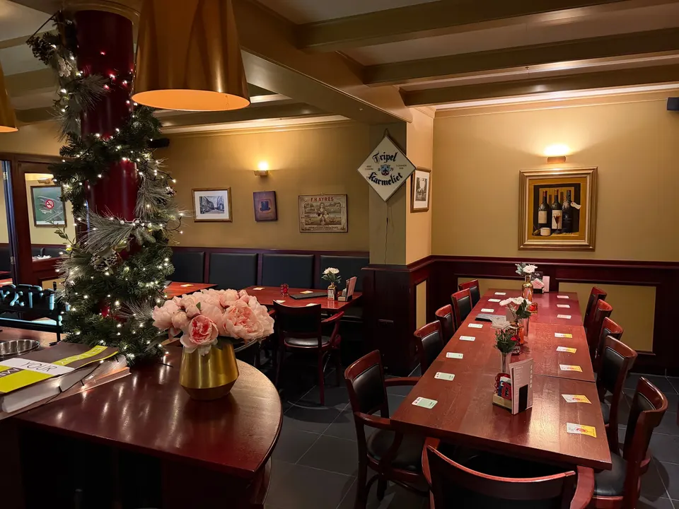 Lange tafel voor een groep of vergadering
